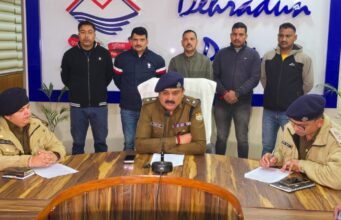 बंद घर मे हुई नकबजनी की घटना का दून पुलिस ने किया खुलासा।