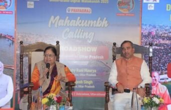 उत्तराखण्ड के राज्यपाल ले.ज. गुरमीत सिंह (से.नि.) और मुख्यमंत्री पुष्कर सिंह धामी को प्रयागराज महाकुंभ-2025 के लिए निमंत्रण देने पहुंचे उत्तरप्रदेश के मंत्री