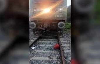Kanpur में फिर ट्रेन पलटाने की साजिश: रेलवे लाइन पर मिला गैस सिलेंडर, पास में पड़ी थी खाली बोरी