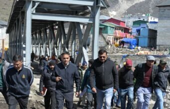 ग्राउंड जीरो पर मुख्य सचिव, यात्रा शुरू होने से पहले केदारनाथ पहुंचकर लिया व्यवस्थाओं का जायजा