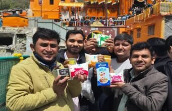 चारों धामों में श्रद्धालुओं को आंचल डेयरी के उत्पाद आ रहे पसंद