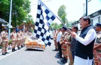सीएम धामी ने आईटीबीपी के हिमाद्री ट्रैकिंग अभियान-2025 को दिखाई हरी झंडी