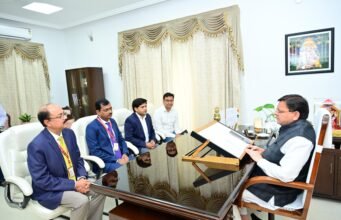 उत्तरकाशी आपदा राहत के लिए पंजाब नेशनल बैंक ने मुख्यमंत्री धामी को सौंपा ₹1 करोड़ का योगदान