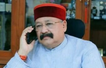 महाराज ने बाघ के हमले में मारी गई श्रीकोट निवासी रिया के प्रति संवेदना व्यक्त की