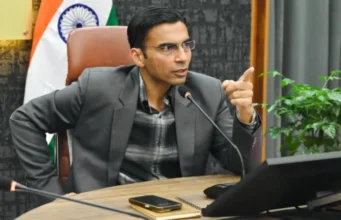 अतिक्रमण नहीं हटा…तो अधिकारियों पर गिरेगी गाज: जिलाधिकारी सविन बंसल