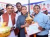 खेल मंत्री रेखा आर्या ने पदक विजेताओं को किया सम्मानित, हल्द्वानी में आयोजित हुई मैराथन दौड़