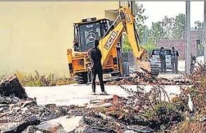 हरिद्वार में अवैध निर्माण पर चला बुलडोजर, एक झटके में गिरा दीं 6 कॉलोनियां