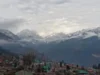 Uttarakhand Weather: अब और बढ़ेगी ठंड आज पहाड़ों में बारिश-बर्फबारी के आसार, घने कोहरे का येलो अलर्ट