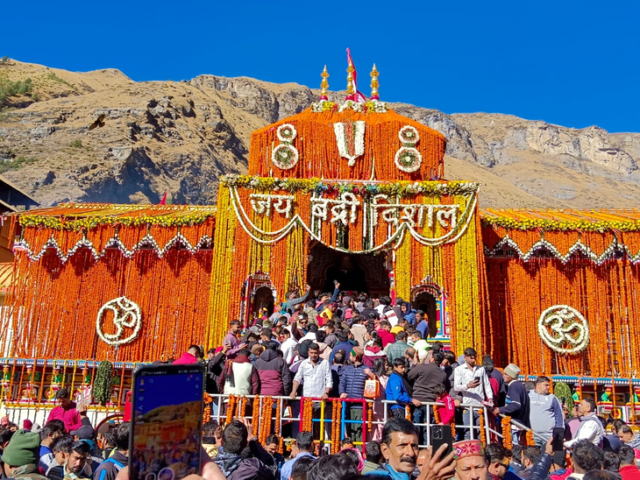 बदरीनाथ धाम बड़ी खबर: 23 अप्रैल 2026 को ब्रह्म मुहूर्त में सुबह 6:15 बजे खुलेंगे भगवान बद्री विशाल के कपाट