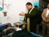 क्वानू-मीनस बस हादसा: सीएम धामी ने दून अस्पताल में घायलों का जाना हाल, बेहतर इलाज का दिया भरोसा