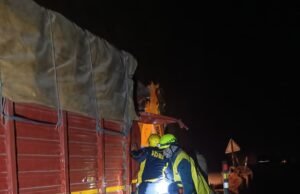 ब्रेकिंग: ऋषिकेश-श्रीनगर हाईवे पर तोता घाटी में भूस्खलन, ट्रक दबा—चालक की दर्दनाक मौत