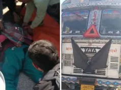 रेड लाइट पर जल्दबाज़ी पड़ी भारी! ग्रीन सिग्नल मिलते ही ट्रक की चपेट में आई महिला, मौत से मचा हड़कंप