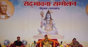 विंटर डेस्टिनेशन की परिकल्पना से अध्यात्म के साथ-साथ टूरिज्म बढ़ा: महाराज