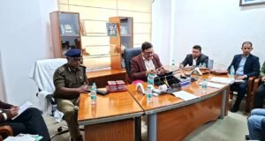 चारधाम यात्रा 2026 की तैयारियाँ तेजः गढ़वाल आयुक्त ने स्टेकहोल्डर्स संग की अहम बैठक