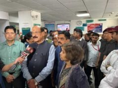 दून अस्पताल पहुंचे मंत्री सुबोध उनियाल, व्यवस्थाओं का लिया जायजा