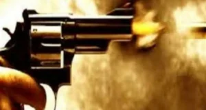 होली का मजाक बना खौफनाक, पानी फेंकने पर किशोर पर दो राउंड फायर