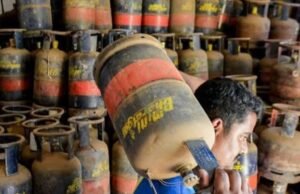 उत्तराखंड में कमर्शियल गैस सिलेंडर सप्लाई बंद, होटल-ढाबों पर संकट