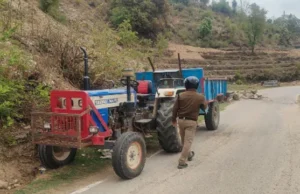 ट्रैक्टर-ट्रॉली पलटी: अल्मोड़ा में 2 युवकों की मौत, 2 गंभीर घायल