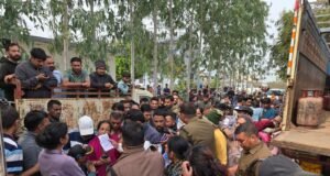 जिला प्रशासन के आदेशों की अहवेलना; गैस एजेंसी के सिलेंडर जब्त, मुकदमा दर्ज