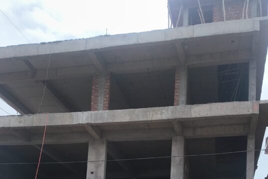 अवैध निर्माणों पर एमडीडीए की सख्ती, डोईवाला और ऋषिकेश में कई भवन सील