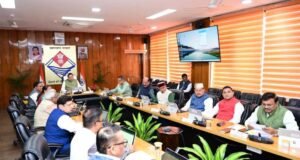 धामी कैबिनेट बैठक शुरू: नए मंत्रियों का स्वागत, PM मोदी के संदेश पर आभार