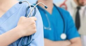 सरकारी अस्पतालों से गायब डॉक्टरों पर कार्रवाई, 70 को नोटिस