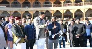 बद्रीनाथ धाम विकास कार्यों पर CM धामी के कड़े निर्देश