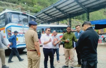 केदारनाथ यात्रा व्यवस्थाओं का डीएम विशाल मिश्रा ने किया निरीक्षण, दिए सुधार के निर्देश