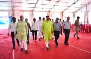 जनपद प्रभारी/पर्यटन मंत्री सतपाल महाराज ने ऋषिकुल मैदान में बनाए गए यात्री पंजीकरण केंद्र का किया निरीक्षण,लिया व्यवस्थाओं का जायजा