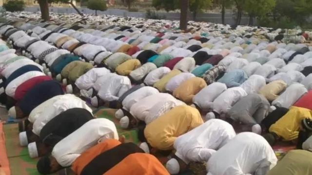 17_11_2024-namaz_23832773-640x360-1