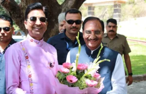 डॉ. कुमार विश्वास पहुंचे दून के लेखक गांव, कविता और संस्कृति से युवाओं को किया प्रेरित
