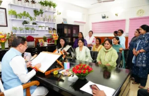धामी से मुलाकात के बाद आंगनबाड़ी हड़ताल टली, मानदेय बढ़ाने के संकेत