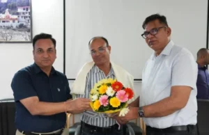 सूचना विभाग में शासकीय सेवा पूर्ण कर सेवानिवृत्त हुए सहायक निदेशक ललिता प्रसाद भट्ट को दी भावभीनी विदाई