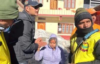 केदारनाथ–लिंचोली मार्ग पर SDRF की अटूट तत्परता: विपरीत परिस्थितियों में भी सैकड़ों श्रद्धालुओं को जीवनदायिनी राहत