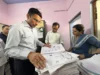 सब रजिस्टार कार्यालय विकासनगर में डीएम औचक निरीक्षण; पुराने विलेख पत्र रजिस्टर जब्त