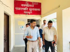 देहरादून कलेक्ट्रेट का औचक निरीक्षण, DM आशीष चौहान ने दिए सख्त निर्देश