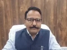 हल्द्वानी : डीएम ललित मोहन रयाल के निर्देश पर मनमानी करने वाले 12 और निजी स्कूलों को जारी किया गया नोटिस