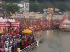 गंगा दशहरा पर हरिद्वार में उमड़ा आस्था का सैलाब, हरकी पैड़ी पर लाखों श्रद्धालुओं ने लगाई गंगा में डुबकी