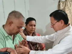 मुख्यमंत्री धामी ने मनोज जखमोला के आवास पहुंचकर किया शोक व्यक्त