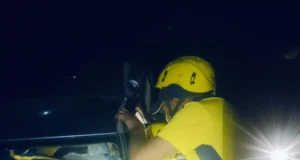 रुद्रप्रयाग हादसा: 150 मीटर गहरी खाई में गिरी कार, SDRF ने बचाई 2 जान
