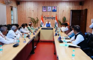 देहरादून: सीएम धामी से मिली ओबीसी संसदीय समिति, कल्याण योजनाओं पर हुई चर्चा