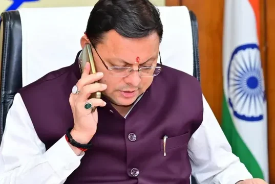 दिल्ली अग्निकांड: केशव नेगी मामले में CM धामी ने दिल्ली की मुख्यमंत्री से की बात, निष्पक्ष जांच का मिला भरोसा