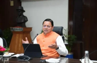 बड़ी खबर (देहरादून) सीएम धामी ने विभिन्न विकास योजना निर्माण के लिए 89 करोड़ की दी वित्तीय स्वीकृति।