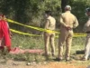 बेरीपड़ाव के सुनसान क्षेत्र में महिला की लाश मिलने से मचा हड़कंप, पुलिस और फोरेंसिक टीम मौके पर