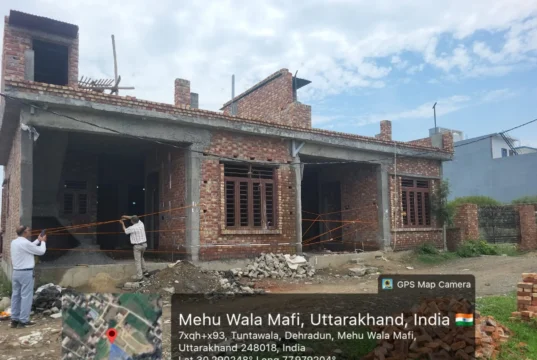 अवैध निर्माणों पर एमडीडीए का बड़ा प्रहार, दो भवन सील