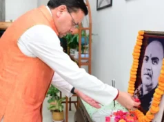 मुख्यमंत्री धामी ने भारतीय जनसंघ के संस्थापक डॉ. श्यामा प्रसाद मुखर्जी को दी श्रद्धांजलि