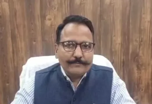 हल्द्वानी में अतिक्रमणकारियों पर बड़ा एक्शन, फुटपाथों से हटेंगे कब्जे और अवैध पार्किंग पर होगी सख्त कार्रवाई