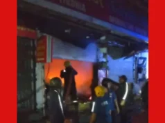 हल्द्वानी: तिकोनिया वाइन शॉप में आग से 8 करोड़ का नुकसान, दमकल ने बड़ी दुर्घटना टाली
