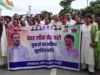 पेपर लीक: गणेश गोदियाल के नेतृत्व में कांग्रेसियों ने किया उत्तराखंड टेक्निकल यूनिवर्सिटी के बाहर धरना प्रदर्शन