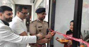 बजाज कैपिटल इंश्योरेंस ब्रोकिंग लिमिटेड की प्रीमियम शाखा का देहरादून में भव्य शुभारंभ